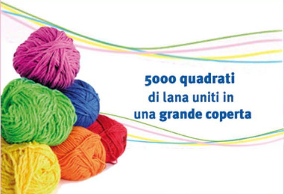 La grande coperta della Solidarietà si svela